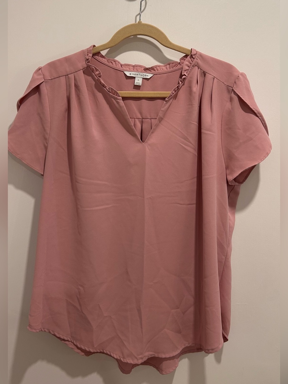 41 Hawthorn Dusty Rose Ruffle-Trim V-Neck Blouse